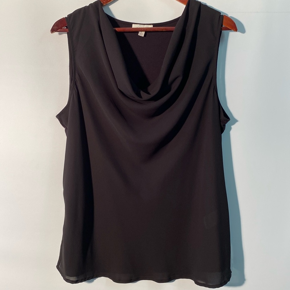 Alex & Lili - sleeveless women’s blouse. Size L